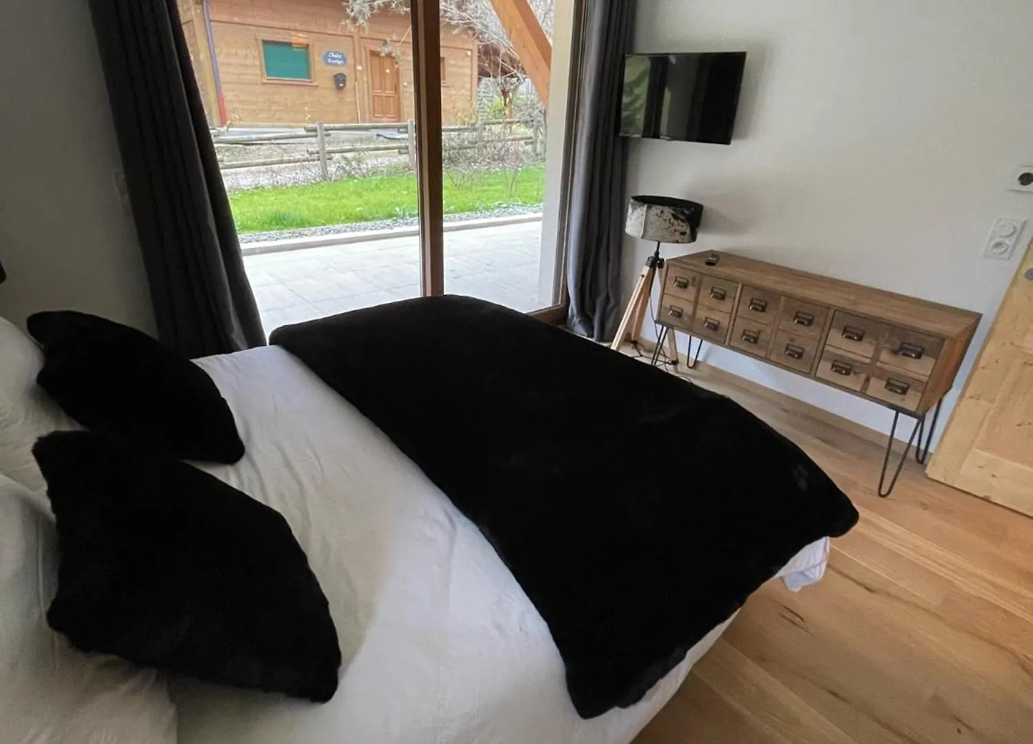 Chalet Alpine Creek - Luxury Ski-In Avoriaz Morzine